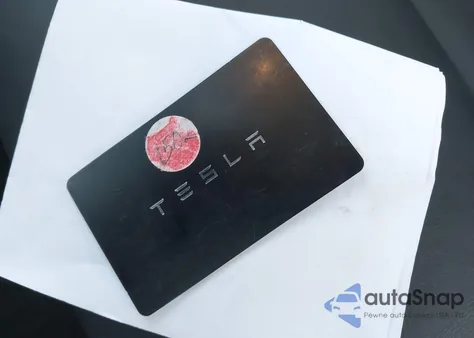 2024 Tesla Model Y Long Range Dual Motor All-Wheel Drive from USA, damaged, VIN 7SAYGDEE4RF165691